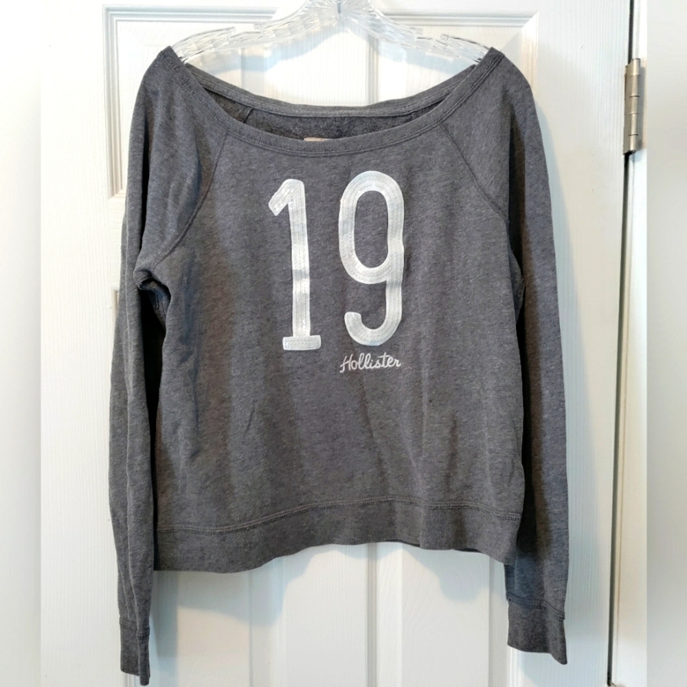 Hollister Off The Shoulder Grey Long Sleeve Sweatshirt